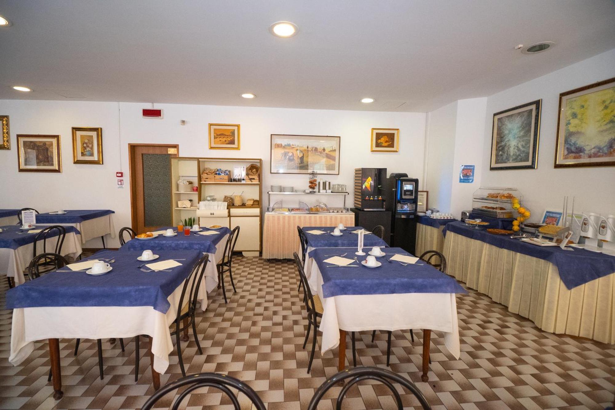 Hotel Ausonia B&B Rimini Exterior foto